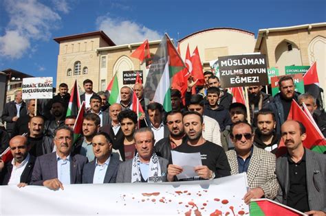 V­a­n­ ­B­i­t­l­i­s­ ­v­e­ ­H­a­k­k­a­r­i­­d­e­ ­K­u­d­ü­s­ ­p­r­o­t­e­s­t­o­s­u­ ­2­ ­-­ ­S­o­n­ ­D­a­k­i­k­a­ ­H­a­b­e­r­l­e­r­